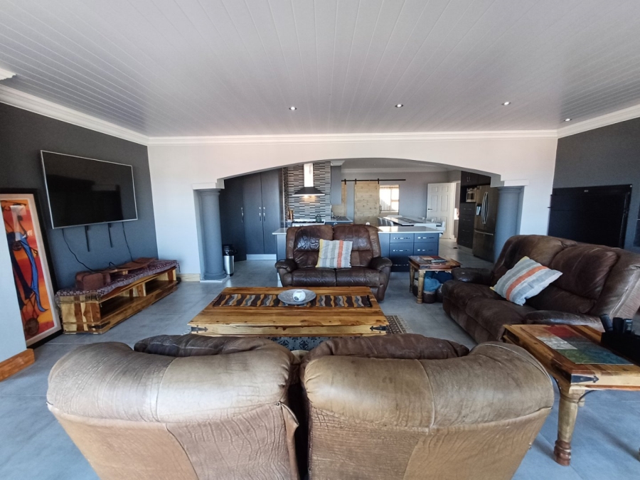 8 Bedroom Property for Sale in Dana Bay Western Cape